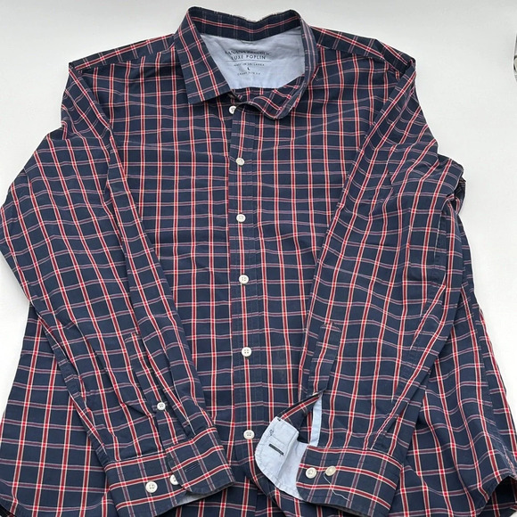 Men’s Banana Republic Poplin Button Down Shirt Untucked size large navy & red - Picture 2 of 7